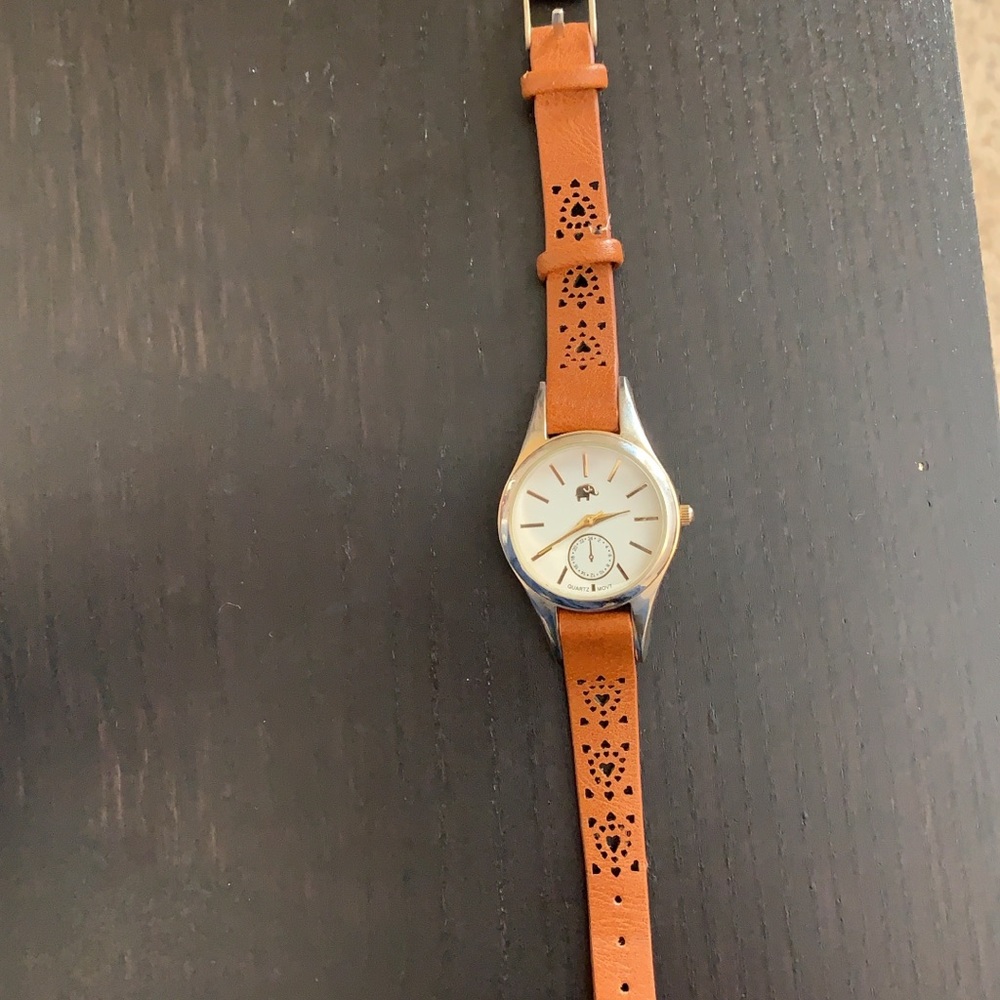 Watch - Picture 2 of 2